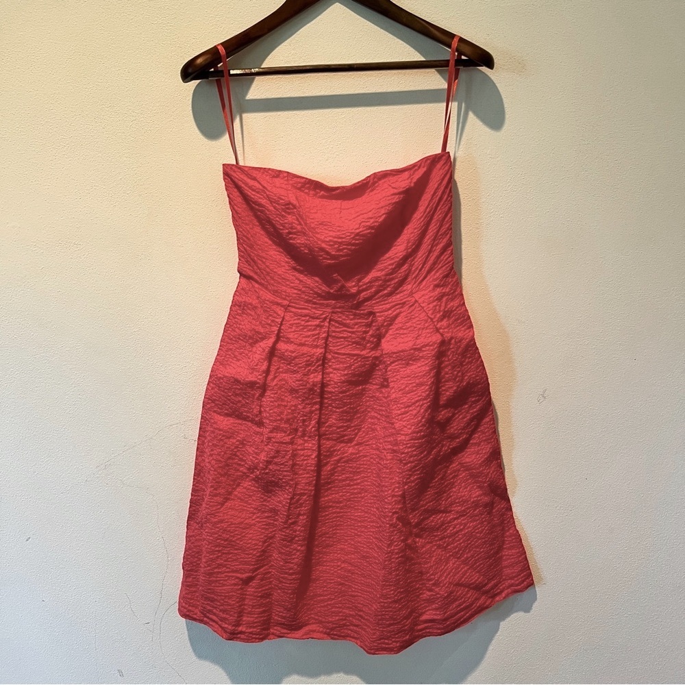 J. Crew Pink 100% Cotton Strapless Dress Seersucker Knee Length Size 6 - Picture 2 of 7